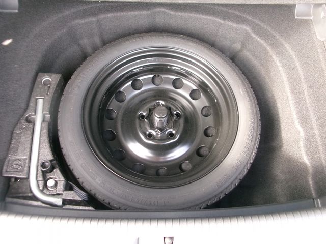 VolksWagen GOLF 2013-08 26960-8