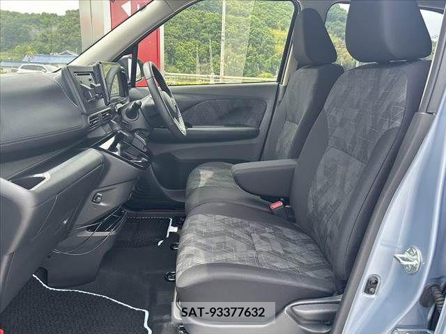 Mitsubishi EK X 2023-02 268032-16