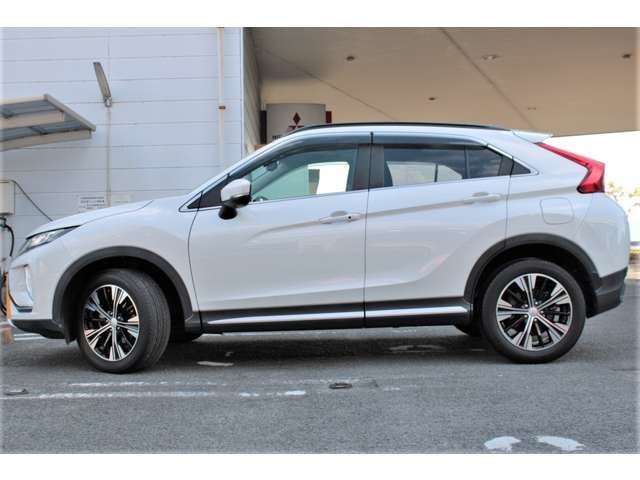 Mitsubishi ECLIPSE CROSS 2018-03 8946-15