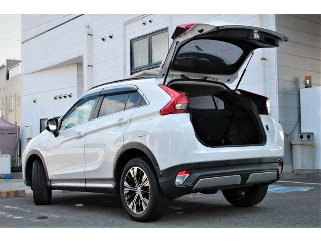 Mitsubishi ECLIPSE CROSS 2018-03 8946-18