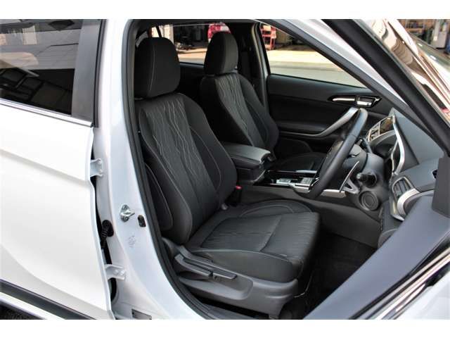 Mitsubishi ECLIPSE CROSS 2018-03 8946-11