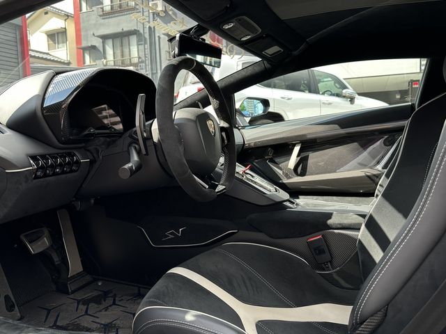 Lamborghini Aventador 2017-04 2531-13