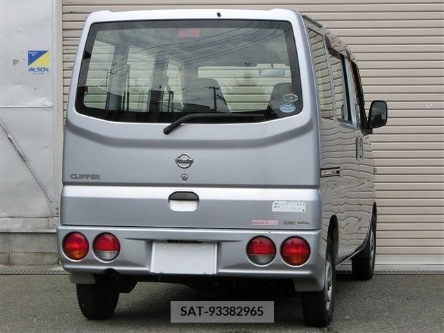 Nissan CLIPPER VAN 2010-05 385715-3