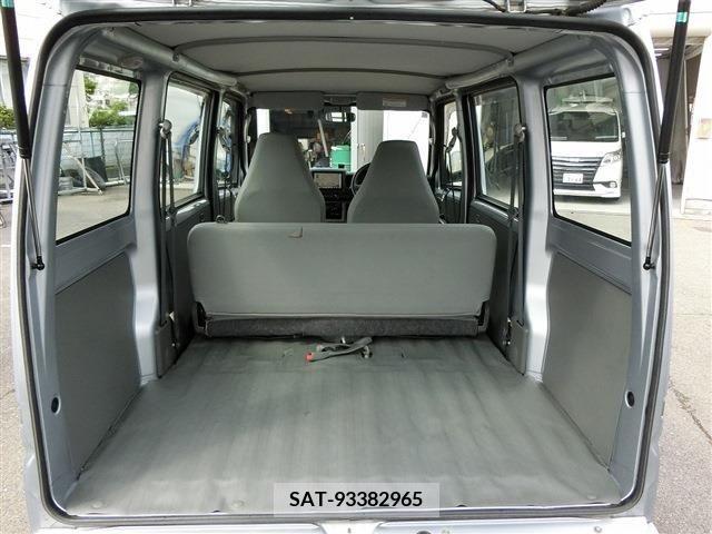 Nissan CLIPPER VAN 2010-05 385715-22