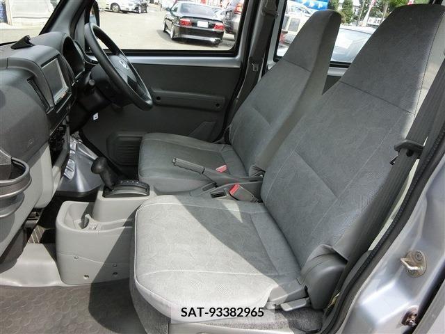 Nissan CLIPPER VAN 2010-05 385715-29