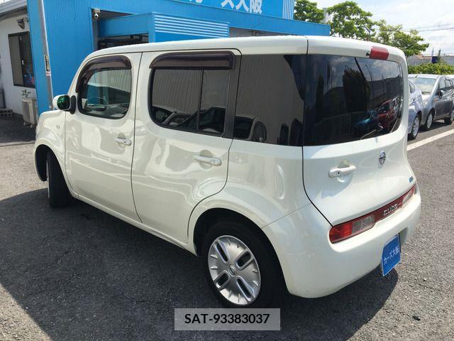 Nissan CUBE 2009-09 320668-3