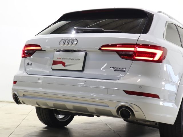 Audi A4 2019-12 29015-6