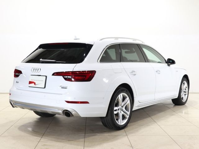 Audi A4 2019-12 29015-7