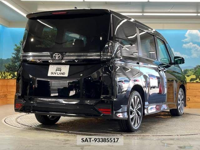 Toyota VOXY 2022-04 223459-17