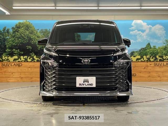 Toyota VOXY 2022-04 223459-14