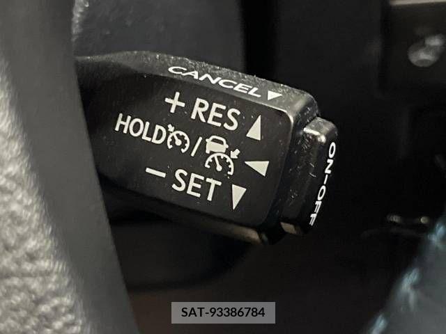 Toyota ALPHARD 2023-03 333443-5