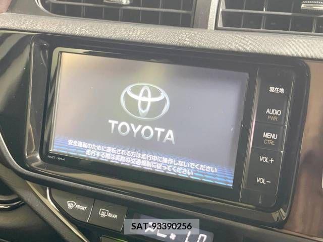 Toyota AQUA 2015-03 351739-2