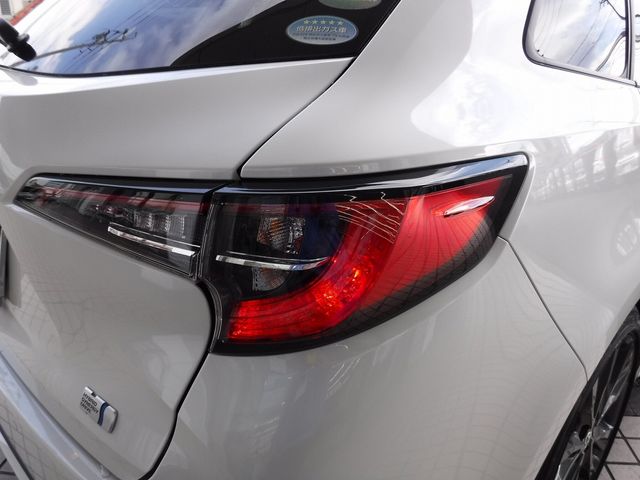 Toyota COROLLA TOURING 2020-04 20883-5