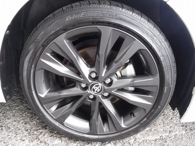Toyota COROLLA TOURING 2020-04 20883-18