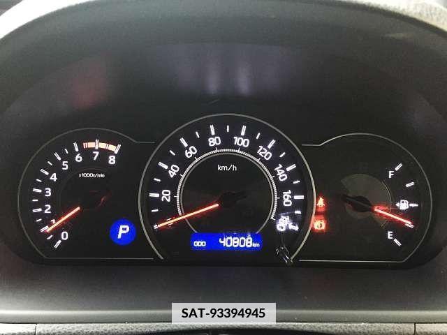 Toyota VOXY 2017-10 346390-8