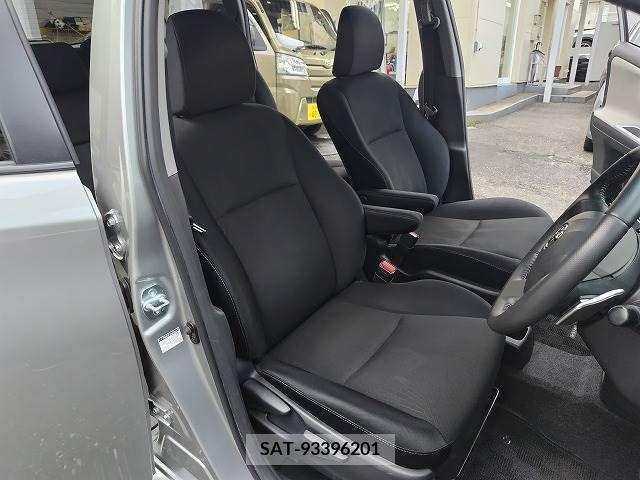 Toyota WISH 2010-07 386732-22