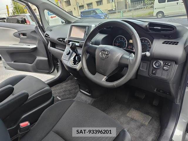 Toyota WISH 2010-07 386732-23