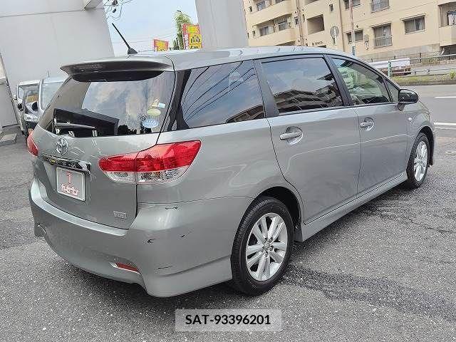 Toyota WISH 2010-07 386732-21