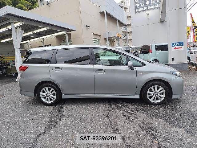 Toyota WISH 2010-07 386732-17