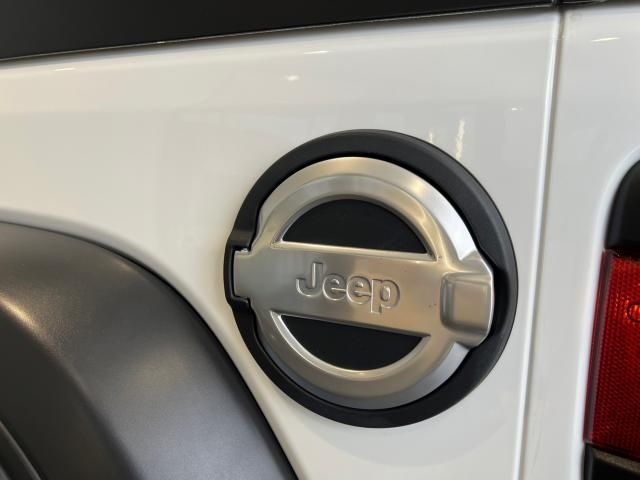 Jeep WRANGLER 2019-03 195584-28