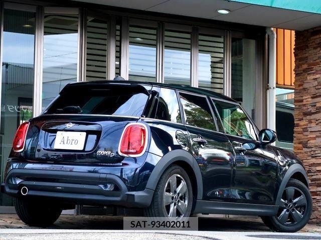 Bmw MINI 2021-08 277273-1