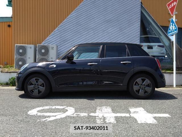 Bmw MINI 2021-08 277273-9