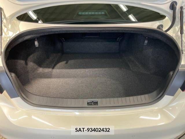 Nissan SKYLINE 2019-11 209000-10