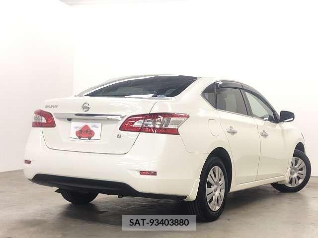 Nissan Sylphy 2013-03 221587-2