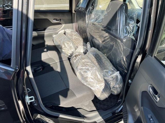Daihatsu MOVE CUSTOM 2018-04 22346-7
