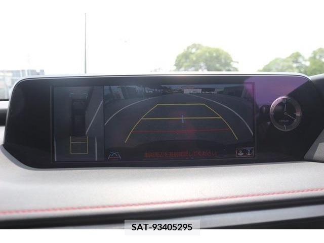 Lexus UX 2019-05 275901-3