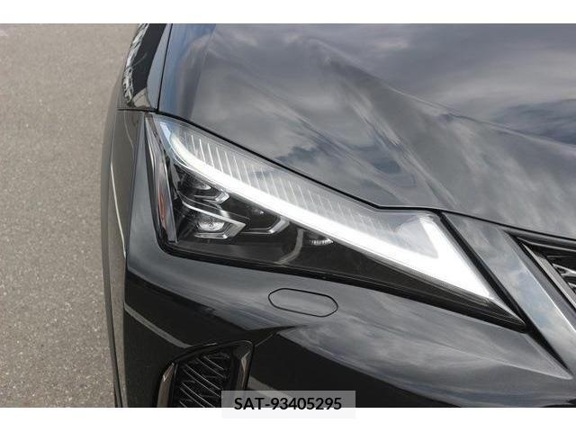 Lexus UX 2019-05 275901-9