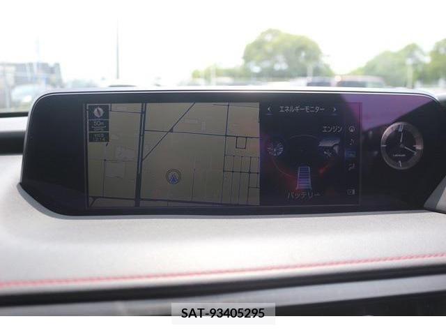 Lexus UX 2019-05 275901-1