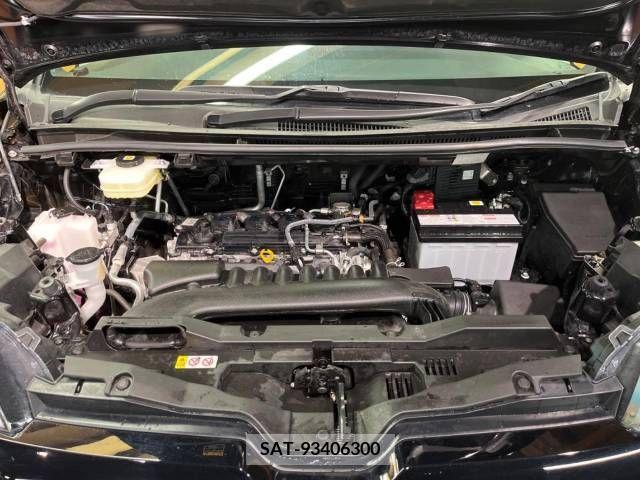 Toyota NOAH 2023-04 205850-18