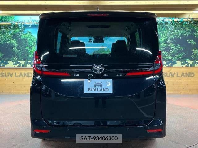 Toyota NOAH 2023-04 205850-16