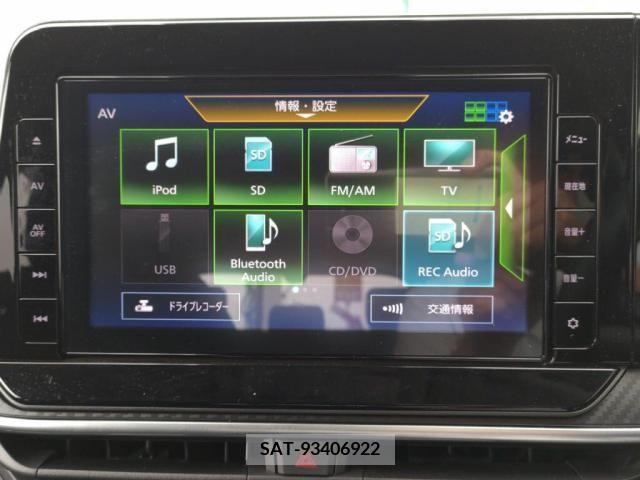 Nissan NOTE 2022-05 280151-14