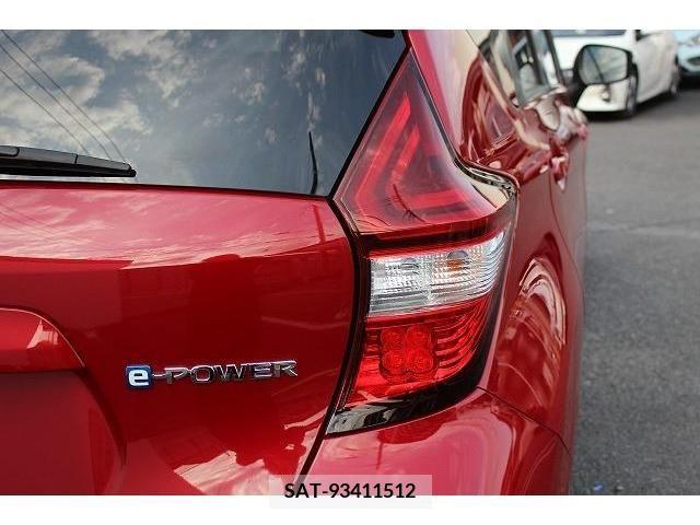 Nissan NOTE 2017-03 372498-10