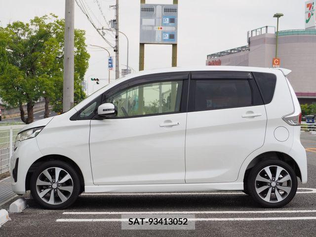 Mitsubishi EK CUSTOM 2013-06 359567-8