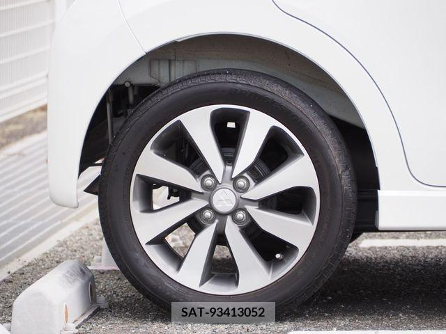 Mitsubishi EK CUSTOM 2013-06 359567-6