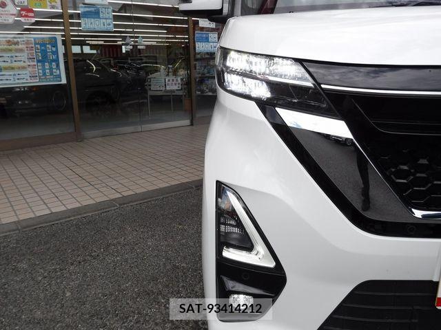 Nissan ROOX 2022-02 354689-4