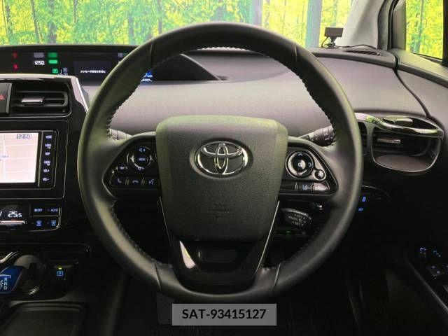 Toyota PRIUS 2020-02 209707-11