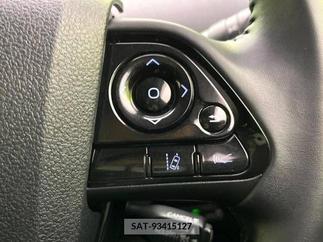 Toyota PRIUS 2020-02 209707-3