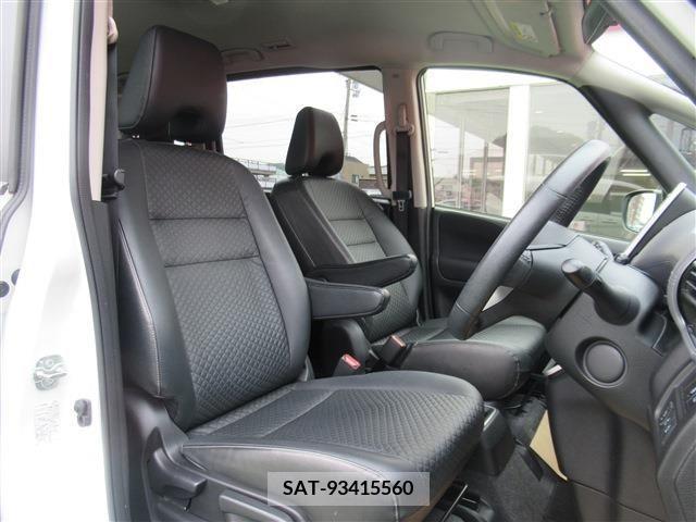 Nissan SERENA 2019-09 377059-3