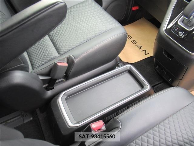 Nissan SERENA 2019-09 377059-22
