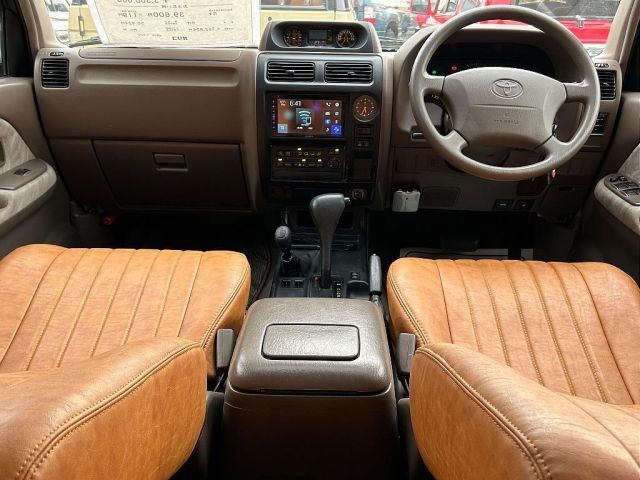 Toyota PRADO 2002-01 3858-2