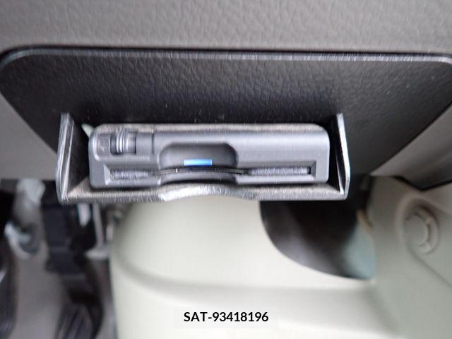 Suzuki EVERY 2017-06 383440-11