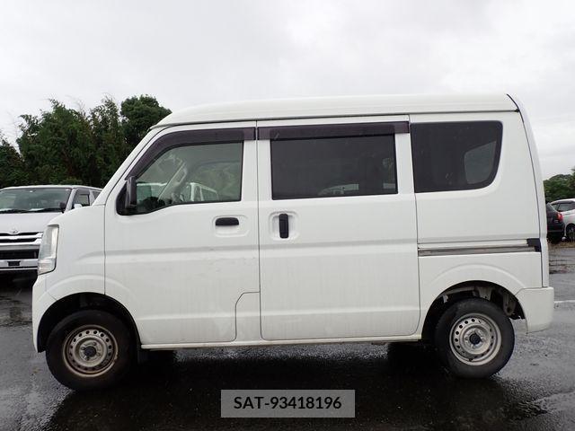 Suzuki EVERY 2017-06 383440-6