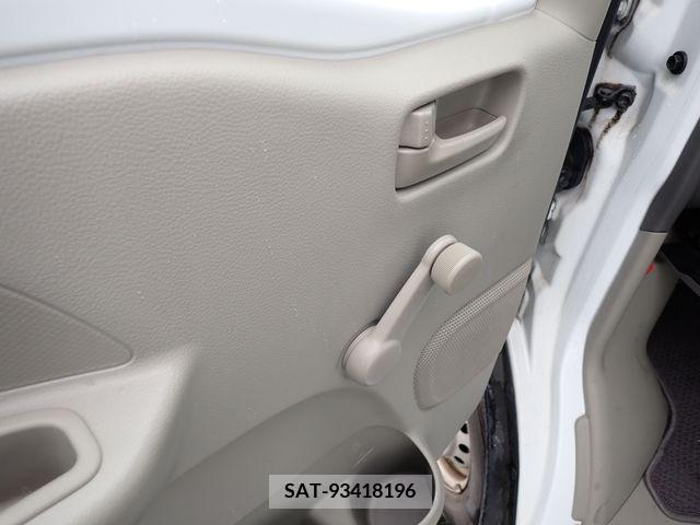 Suzuki EVERY 2017-06 383440-16