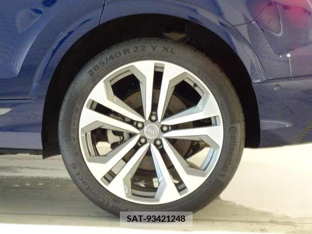 Audi Q8 2019-11 356617-8