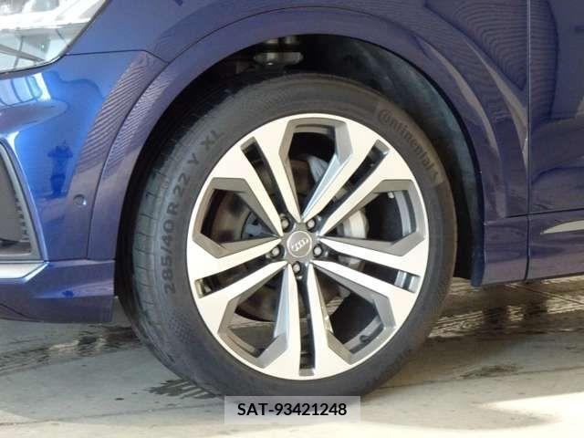 Audi Q8 2019-11 356617-7