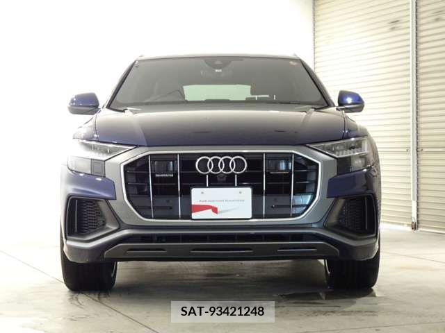 Audi Q8 2019-11 356617-2
